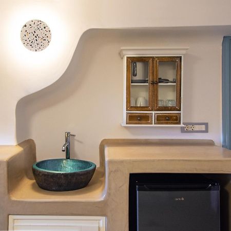 Aegean Blue Suites Pyrgos Kallistis Екстер'єр фото