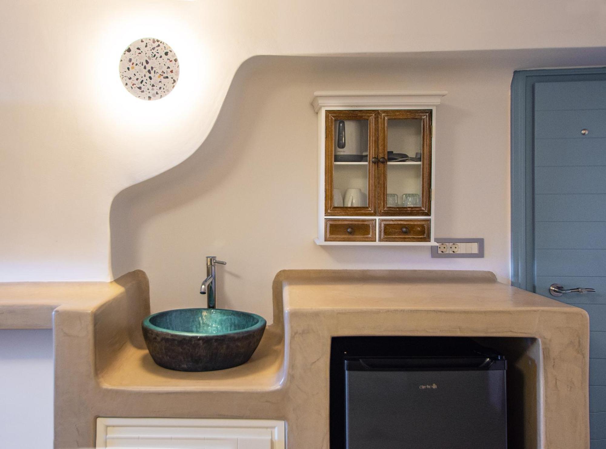 Aegean Blue Suites Pyrgos Kallistis Екстер'єр фото