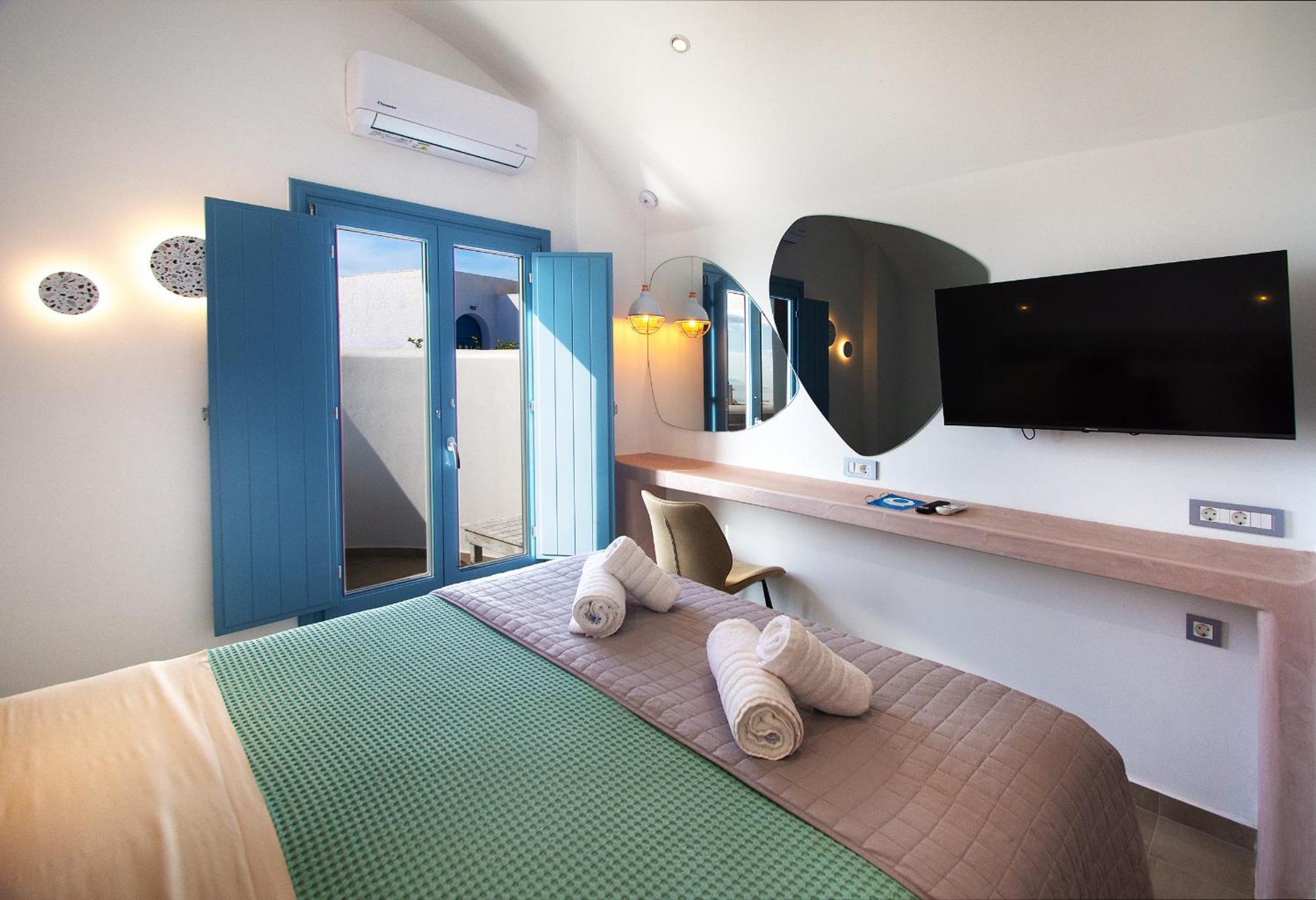 Aegean Blue Suites Pyrgos Kallistis Екстер'єр фото